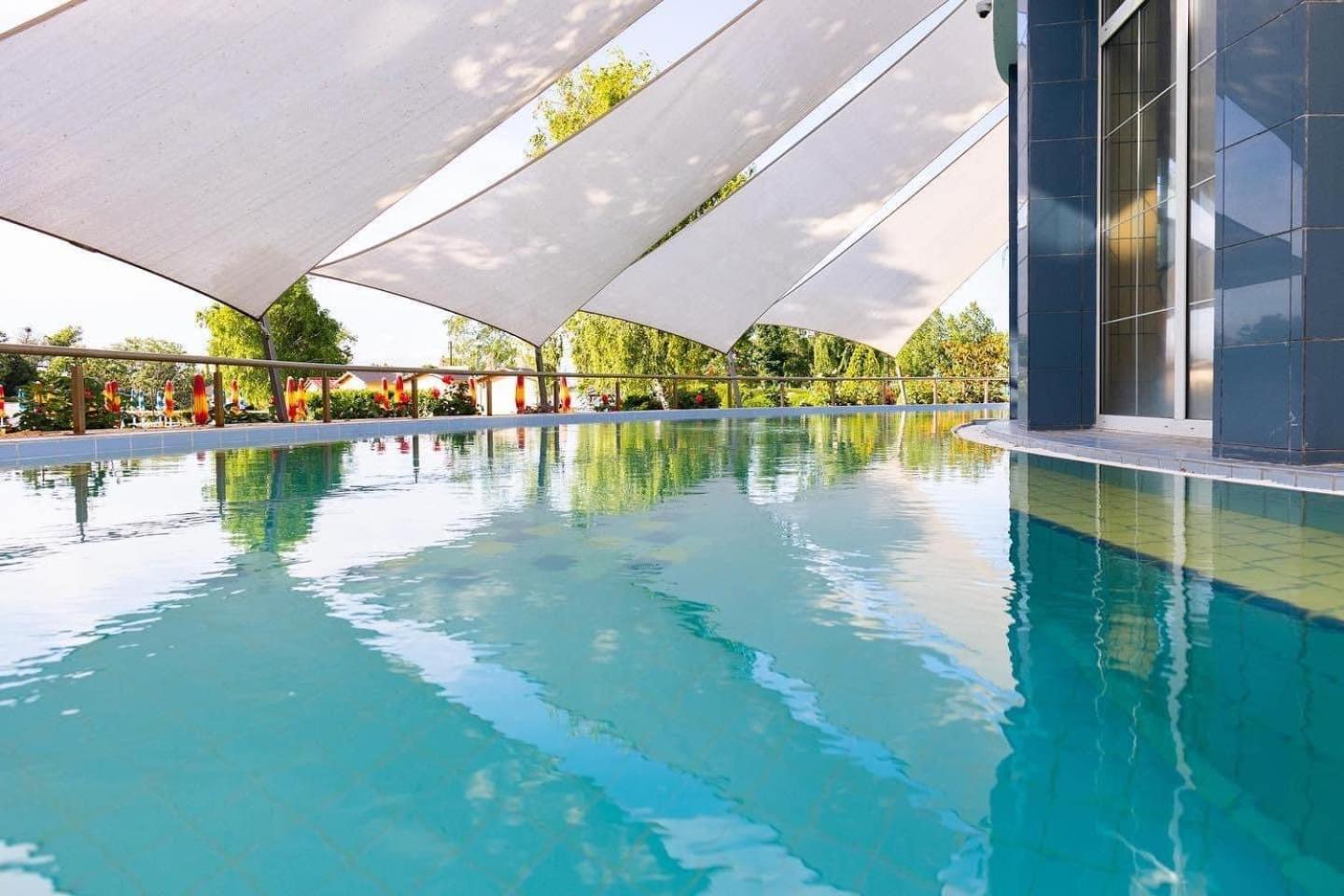 Dom Alex Pri Kupalisku Thermalpark Dunajska Streda Ngoại thất bức ảnh